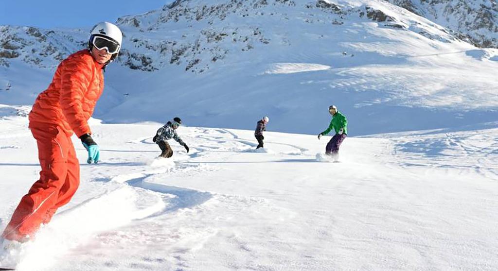 Sports & Activities** Land sports Group lessons Free access Min age (years) Dates available Alpine skiing All levels 12 years old Snowboard All levels 12 years old Club Med