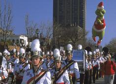 MILWAUKEE Milwaukee Holiday Parade: The annual Milwaukee Holiday Parade will feature approximately 100 units and take about an hour to pass a given point. Downtown. 9:30am. 262/377-5935. www.