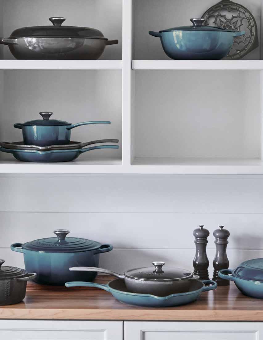 A COLORFUL RANGE For over 90 years, Le Creuset has been a leader in bold, rich color and an innovator in the most sought-after hues.