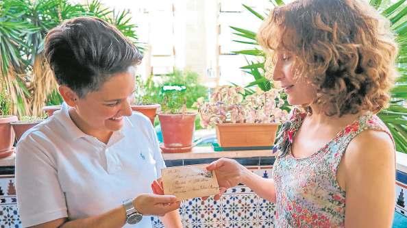 20 NEWS November 3rd to 9th 2017 Love letter returned to family after 74 years A journalist from Granada found the descendants of a Vélez-Málaga man who wrote to his fiancée in 1943 EUGENIO CABEZAS