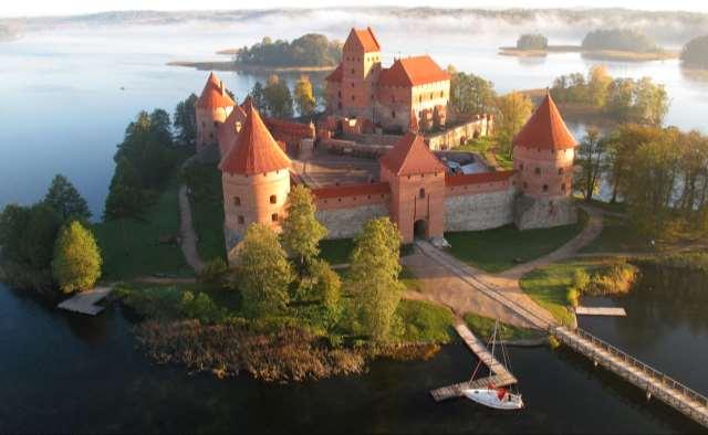 DAY 4 Vilnius Wed 26 Sep Half Day Trakai Tour and Boat Cruise on Lake Galve Located close to Vilnius, the splendid lakeside town of Trakai is home to the country s smallest national park encompassing