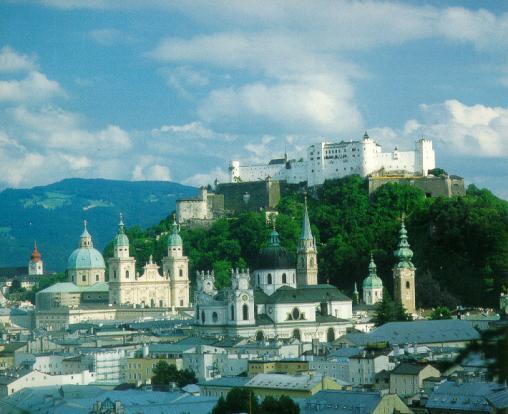 Day 5 Sunday 21 st July Salzburg 06.15 Breakfast in youth hostel 07.00 dep. Pöcking with packed lunch 09.50 arr.