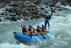 pumping excitement. This river offers some of Costa Rica s best white water with big waves, technical rapids and continuous whitewater.