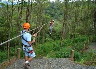 SAN JOSE - ARENAL COMBO LINK: with Rafting Class 2&3 + Canopy Tour DESCRIPTION: Breakfast at your hotel.