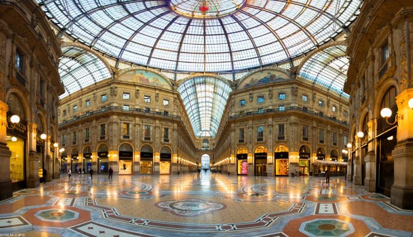 Choose this bestselling tour and be guaranteed advance booking and skip the line access. In addition you'll have a half-day tour of the impressive city of Milan.