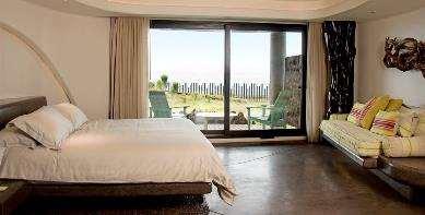 HOTELS Easter Island Hotel Hanga Roa Ecovillage & Spa Optional 3-night pre-trip Av. Pont S/N Isla de Pascua, Chile Tel: + 56 2 2957 0141 This 4- star hotel features natural, earthy rustic décor.