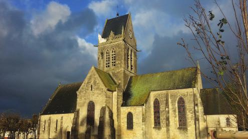 After lunch you will continue on to Bayeux, driving through the beautiful Normandy countryside.