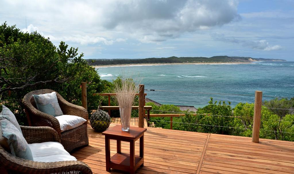 Machangulo Beach Lodge is a full board luxury beach lodge in the South of Mozambique.