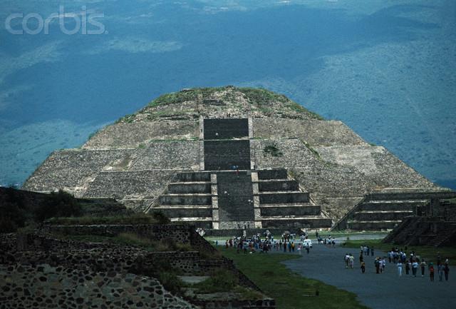Teotihuacán Was the first major city in Mesoamerica Arose around 250 B.C.