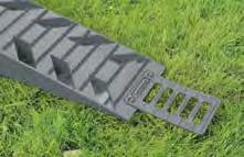 They feature an extra wide tread to cater for tyre widths of up to 250mm and are lightweight at just 1.8kg each.