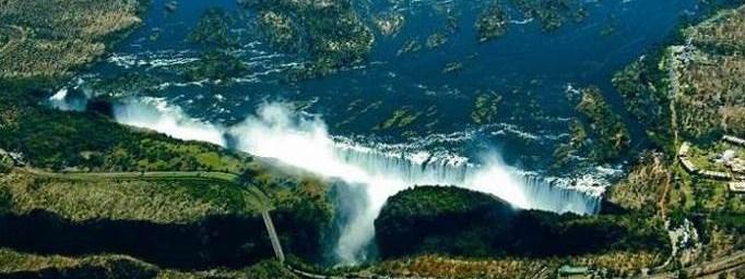 VICTORIA FALLS EXTENSION August 26-30, 2018 Extension Itinerary: Day 9 Sunday, August 26, 2018 Shamwari/Port Elizabeth/ Johannesburg After an early morning game drive and breakfast, you will be