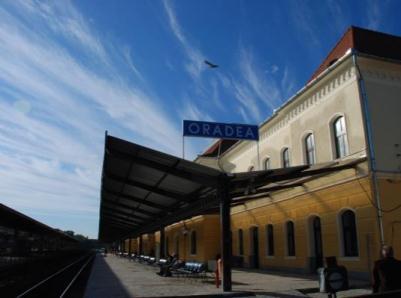 5 km Railway station Oradea,