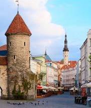 GUARANTEED ESCORTED TOURS VI DAY 1 (SUNDAY): ARRIVAL VILNIUS Arrival in Vilnius, optional transfer to Hotel Europa City Vilnius*** or similar, check-in, welcome meeting.