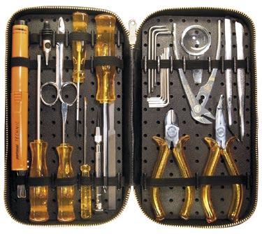 MASTER 3OOO SERVICE CASE The indispensable pouch-style service case for the discerning engineer 3015 3000 Z MASTER with tool set 3010 Z MASTER with tool set, without gas solder 3015 Z MASTER without