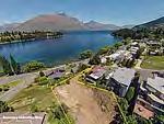 Pr oper t y Guide As at 25-01-2017 21 & 27 Adelaide Street QUEENSTOWN Price by Negotiation DEVELOPMENT OPTIONS APLENTY Development land so centrally located to downtown Queenstown seldom finds its