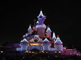 Your Disneyland Paris 1 Day 2 Park Hopper Ticket is superb value, allowing one day s admission to both Disneyland Park and Walt Disney Studios Park with the freedom to hop between both Disney Parks