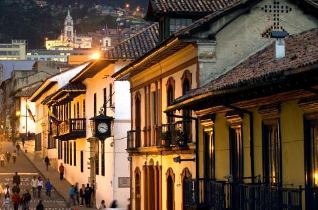 THE CANDELARIA NEIGHBORHOOD We ll start our route through the historical center of Bogota, where we ll visit the Candelaria neighborhood, famous for its colonial and republican architecture