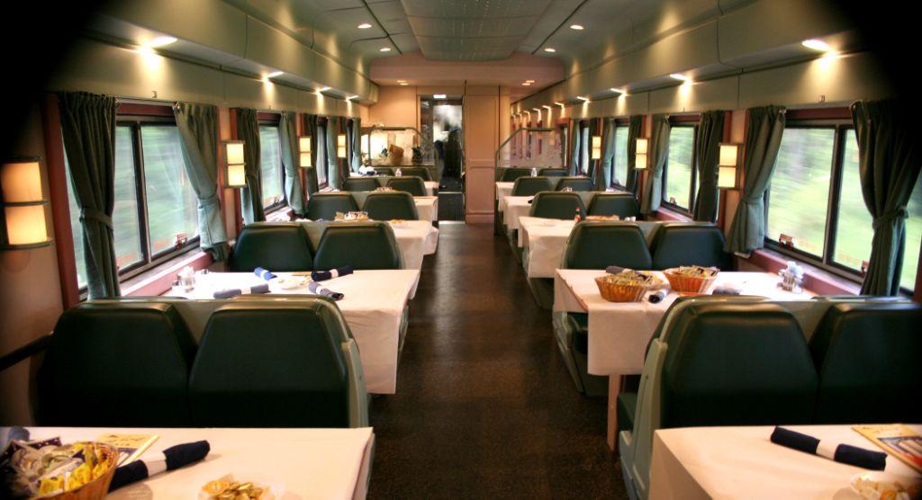 service returned to Coast Starlight in 2/09; upgraded dining service and amenities package may return on other premium trains, such as California Zephyr Cross Country
