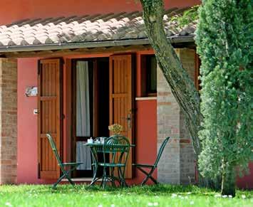 TWO-ROOMED APARTMENTS Two-roomed La Pernice -