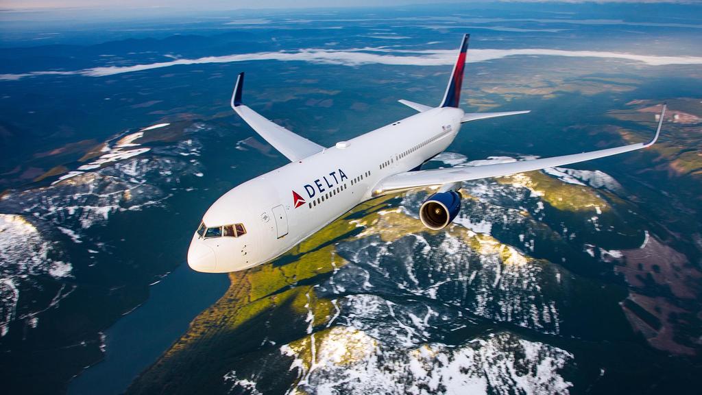 Driving Top-Line Growth Delta s leadership in segmentation, uniquely positioned domestic network and a world-leading franchise of global airline partners combine for a sustainable competitive