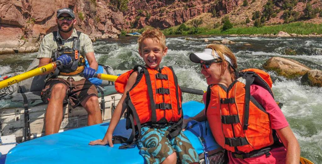 crystal clear Green River offers splashy Class II rapids, interspersed with calm sections that inspire