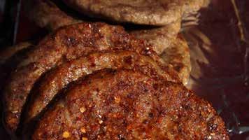 Paraskevi with lodging, the village of Rudare The train (meat specialty) of Leskovac, ajvar salad Kebabs and hamburgers of Leskovac The mućkalica (diced pork with a pepper and tomato hot sauce) of