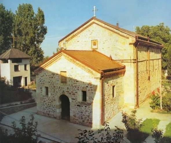 Današnji manastir je iz vremena kneza Miloša Obrenovića (1852 god.) i nalazi se u blizini sela Bradarac, 5 km južno od objekta TE Kostolac B (Slika 2.14-2).