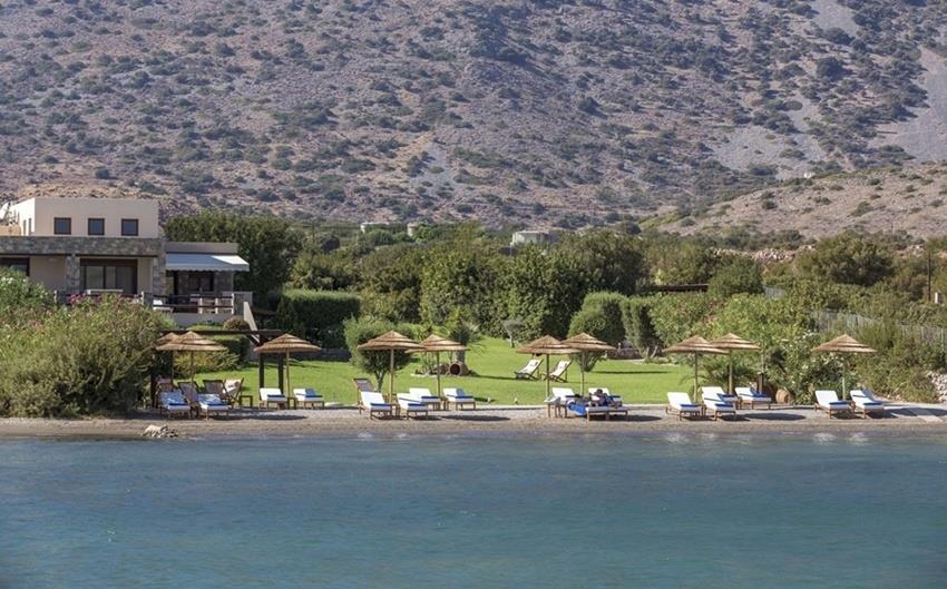 For those who want to experience Crete s clear crystal sea water, the Hotel owns a private Beach Club located just 5min drive from the Villa, which offers sunbeds, sunshades, plush beach towels as