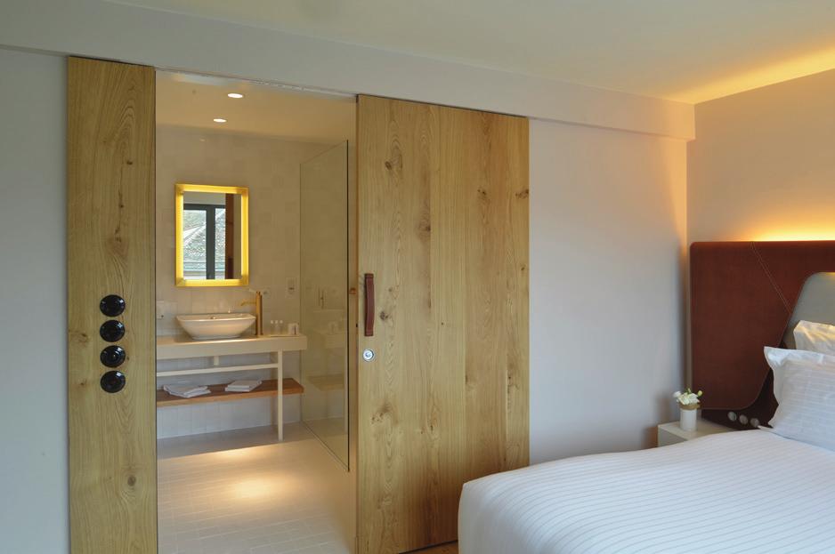 THE ROOMS The Hotel Les Haras welcomes its guests with 55 cozy rooms in a contemporary flair.