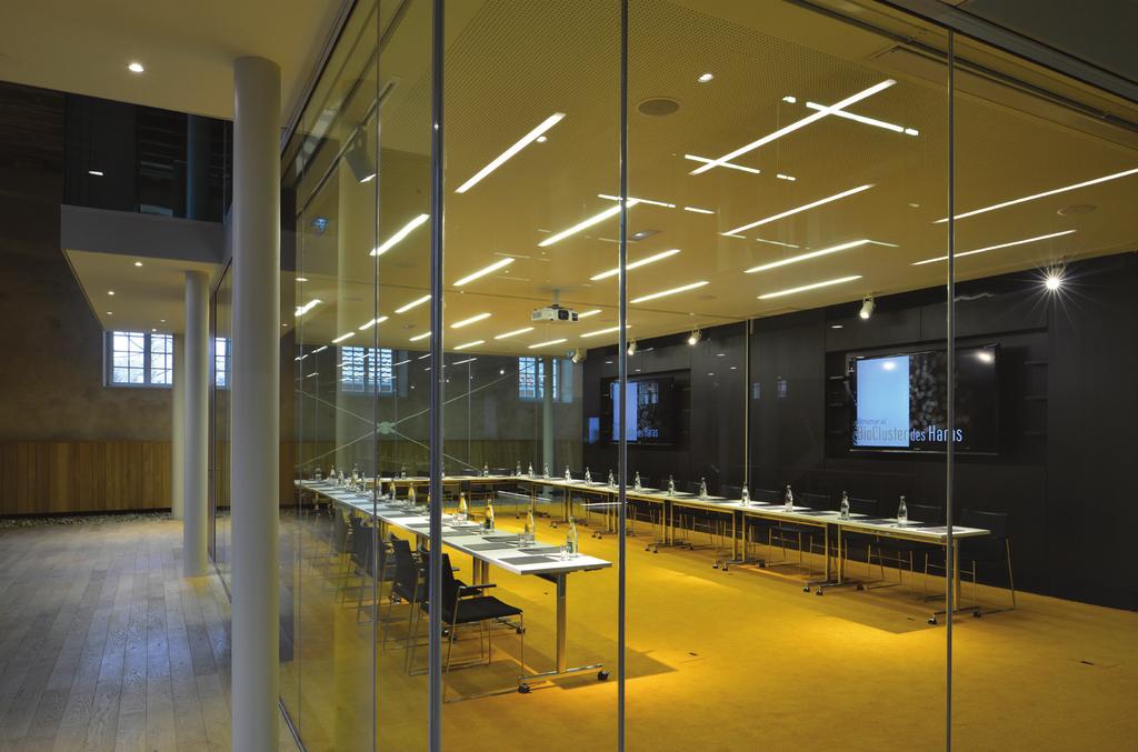 THE SEMINAR ROOMS AT THE BIOCLUSTER On the Haras site, a conference room (Biocluster) which can seat up to 90 people in a theater disposition and equipped with the latest technology, is at your