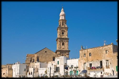 Day 6 Monopoli to Bari A fter a relaxed morning in Monopoli (or after enjoying a morning ride) you will be met by your guide for your transfer back to Bari.