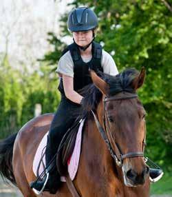 As an introductory camp, the riding is taught by an experienced instructor with riders on the horse one at a time.