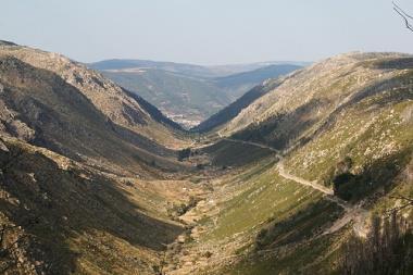 Glacial valley of Zezere - We can see the place of the old glacier; it is located near Manteigas village.