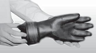 finger of the glove is in-line with the seam of the sleeve (see Fig. 3)