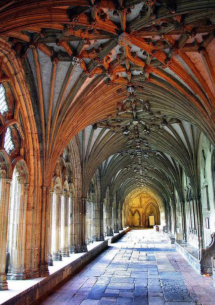 Day 3: Wednesday 28 - We will visit the ancient city of Canterbury and the magnificent Cathedral.