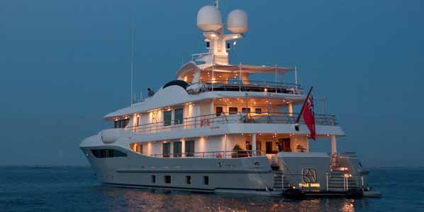 INTRODUCTION Belle Aimée was built in 2010 by the prestigious Dutch builder Amels and received an interior