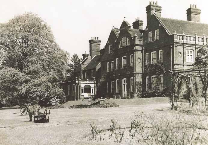 51 Maywood house in the 1930s. Maywood commanded a grand view north over the Vale of Holmesdale and the North Downs.