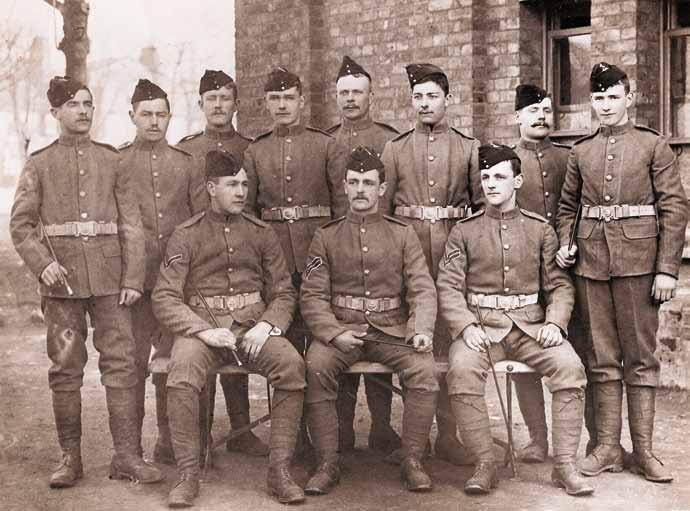 89 Men of the Sevenoaks volunteers, c.1904. In 1899, when the South African War broke out, the Sevenoaks Volunteers were among many of the units that were sent to the Cape.