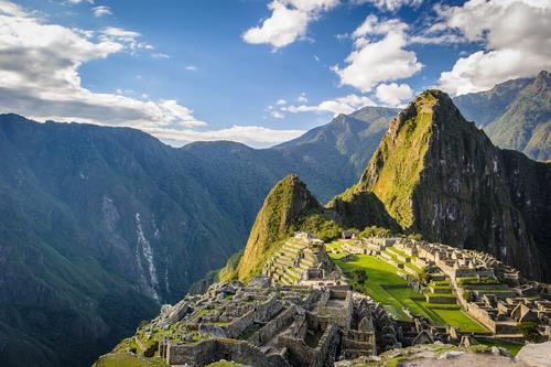 Panoramic Peru South America 18 Days Moderate Lima Arequipa - Colca Puno Cusco Sacred Valley - Machu Picchu On this thrilling