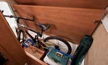 Bike Door & Storage MPG 185 Dry: 2,651 Lbs Hitch:
