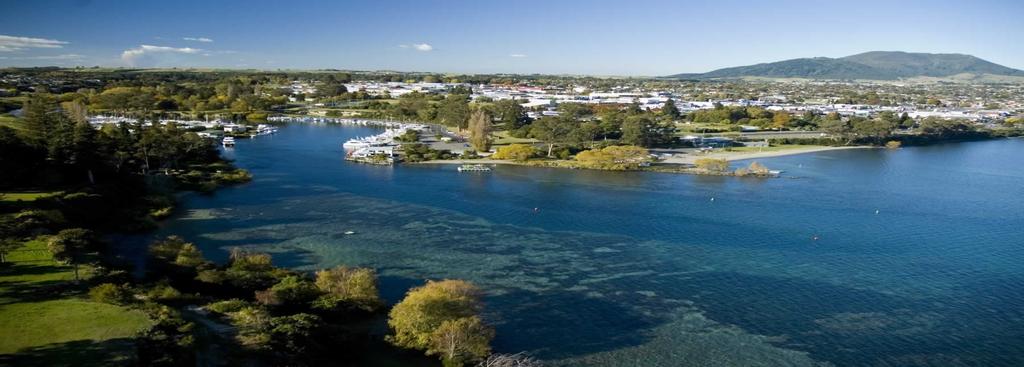 Accommodation: Quest Hotel, Napier DAY 13: NAPIER / LAKE TAUPO (B) 21st NOVEMBER 2016 This morning you will drive across vineyards and rolling hills to Lake Taupo and the spectacular Huka Falls.