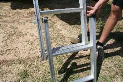 Adjust the length of the ladder.