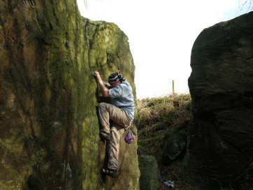 Super Central V1/2 * Up the middle past the slot. Blobby V2 * Climb straight above the blob.