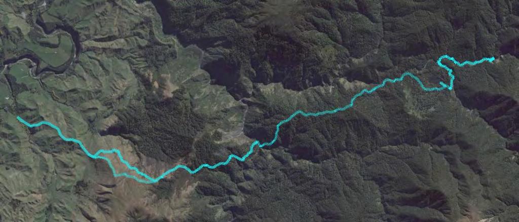 upper ridge (R44 1107masl). In less than 1:30 minutes the downhill starts (R45 1077masl) and Mokai Station and poled track can be seen.
