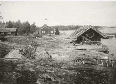 Shore building and the jetty Villa Rosengård Photos Tommi Heinonen / Espoo City Museum History of Pentala island Before Pentala was permanently inhabited, by the 1750s, fishermen lived temporarily on