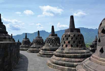 10 Priority Tourism Destination to be Developed Toba Lake Area : 500 Ha USD 1 Billion Kelayang Cape Area : 1200 Ha USD 1.6 Billion Borobudur Area : 1000 Ha USD 1.