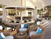 Ritz Carlton Jumeirah 5*Lux www.ritzcarlton.com Hotel se nalazi u centru Dubai Marine.