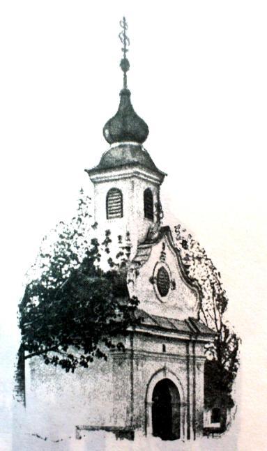 Ivana Nepomuka koja je izgrađena u novije vrijeme, vjerno rekonstruirana prema zidanoj Csakanyijevoj kapeli koja je zabilježena na fotografiji iz 1906. godine.