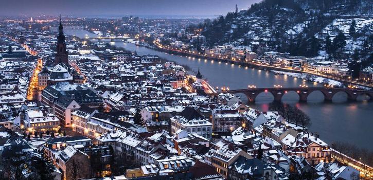 14 DAY Winter Wonder EHWWLL-8 This tour visits: France, Switzerland, Italy, Vatican City, Austria,