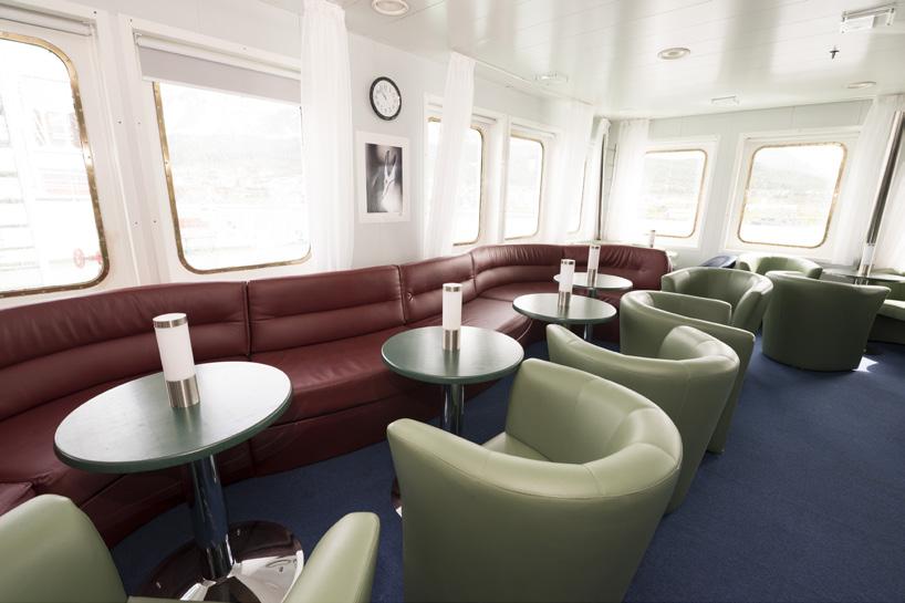 Bar & Lounge On Board & Ashore One of the most enjoyable features of the Akademik Sergey Vavilov is the Captain s open bridge policy.